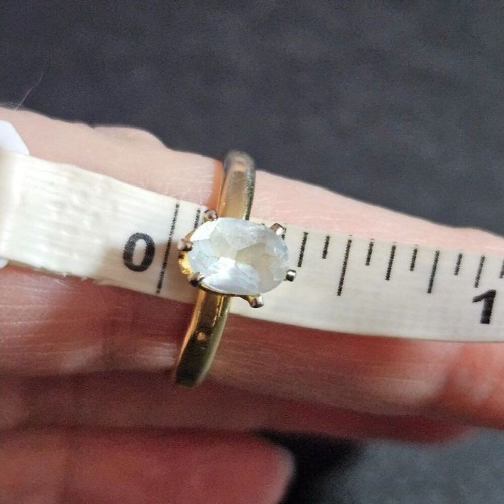 Gold tone gemstone ring Size 5.75 - Picture 11 of 11